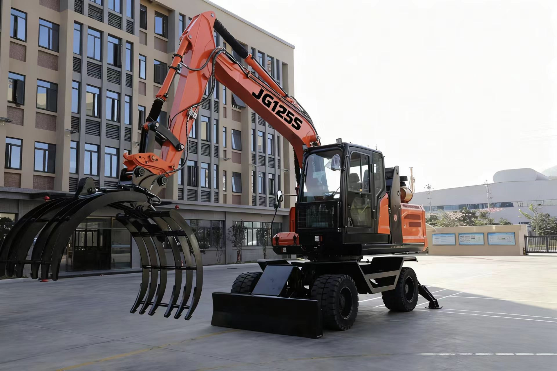 JG125S Wheeled Excavator with Grapple, Heavy-Duty Construction Machinery for Log Handling & Material Handling