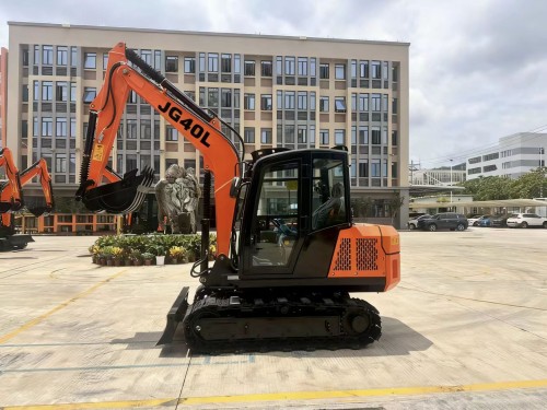JG40L 4.2 Ton Compact Crawler Excavator 3115mm Dig Depth 30kw Engine 360 Degree Rotation