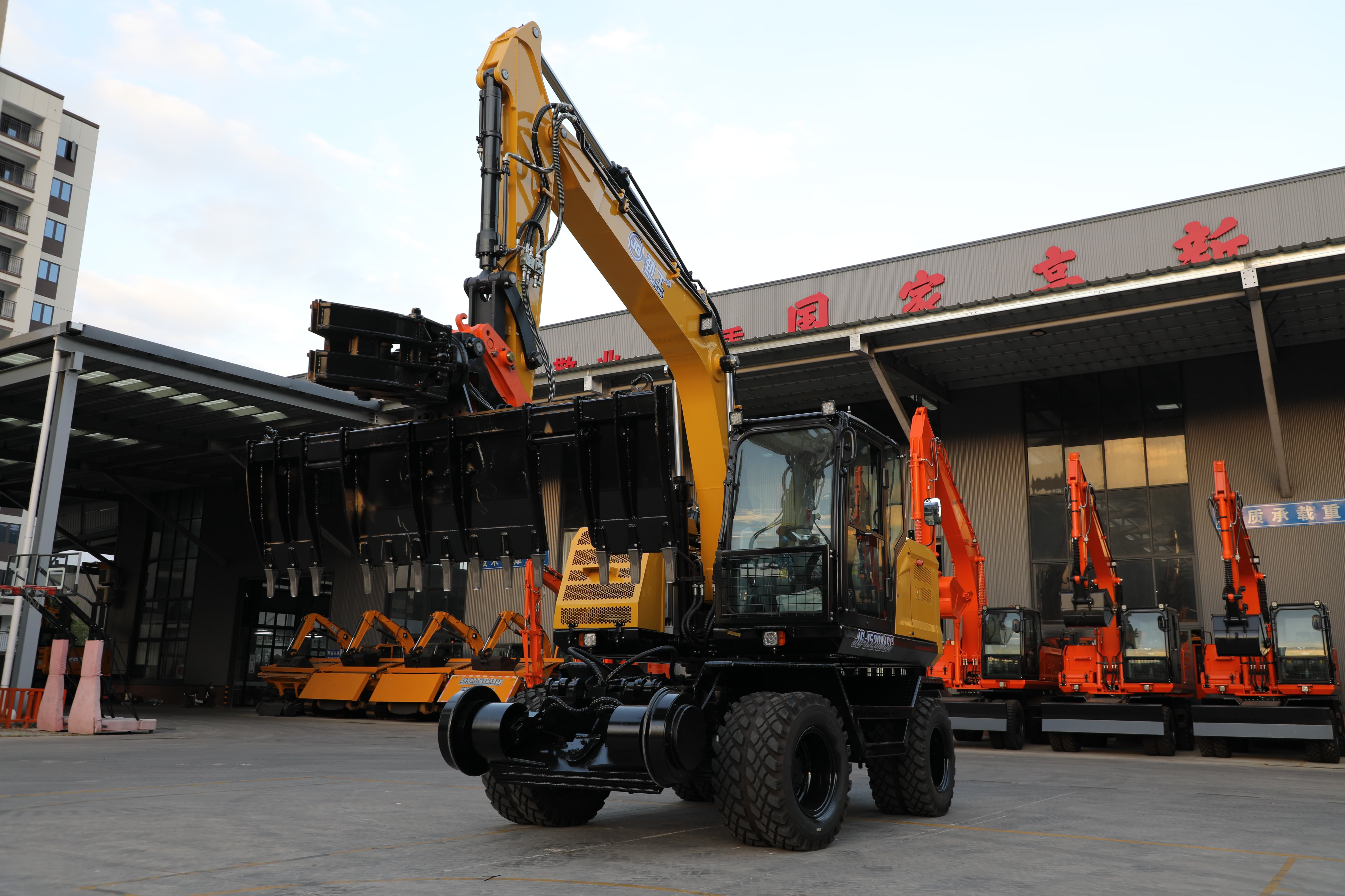 JG180S Railway Grab System Rapid Replacement Tooling Replacement and Yard Maintenance