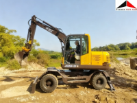High-Efficiency JG80S 7.1T Compact Wheel Excavator with Auto Hydraulic Drive