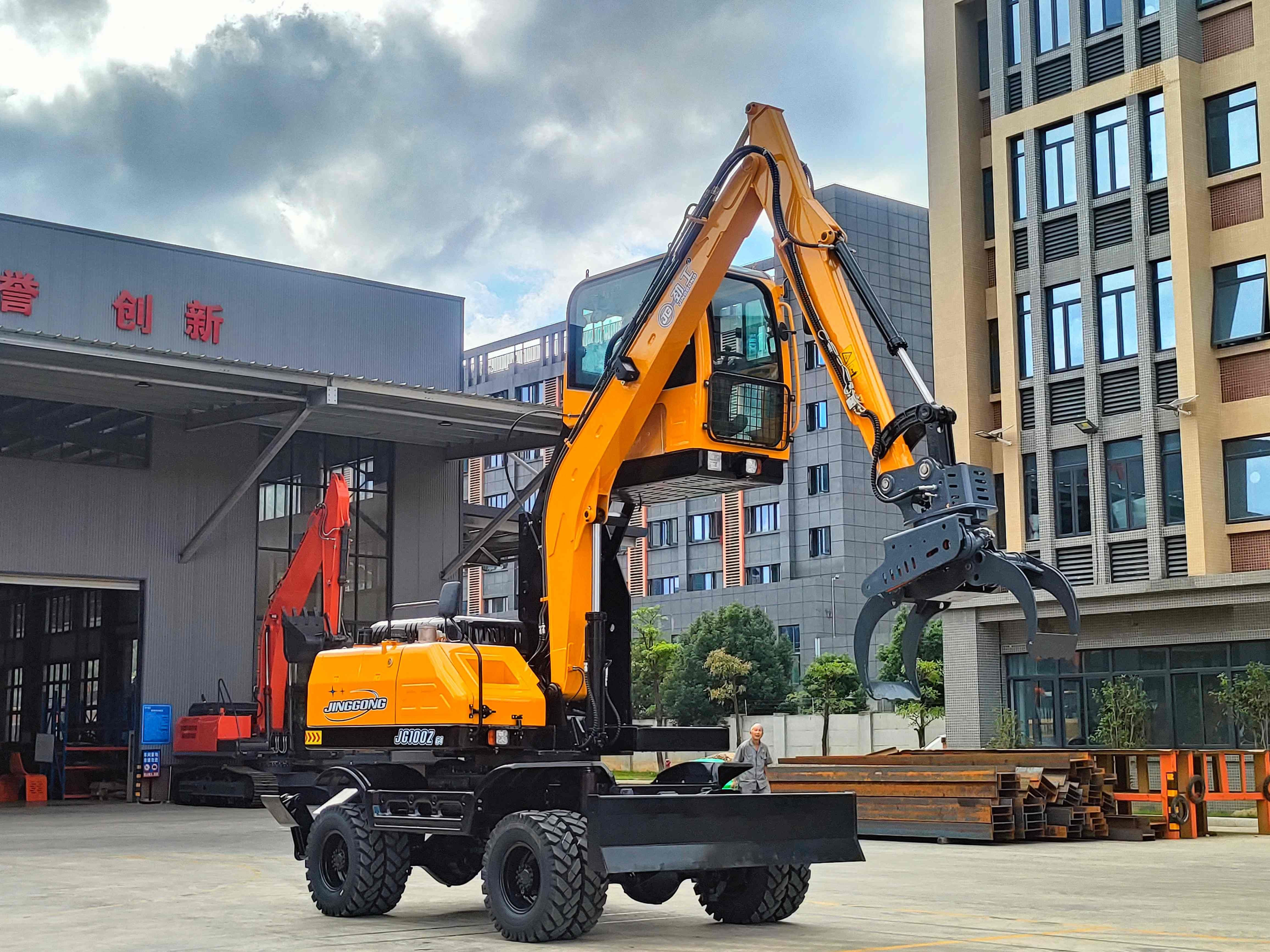 Excavating Machinery 8.5ton Hydraulic Wheeled Mini customizable Excavator From China JG100Z  for Sale